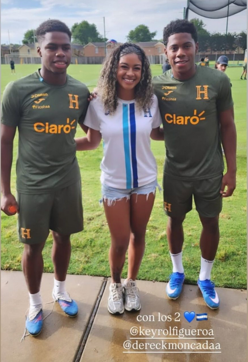 ¡Locura por Keyrol! Seleccionada causa furor en visita a la Bicolor en Houston