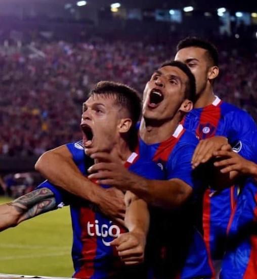 Santiago Molina, exjugador de Olancho FC, anuncia su retiro del fútbol con apenas 28 años; el motivo y su dura carta