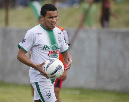 ¡CAMALEÓN! Rambo, el hondureño que con más equipos ha jugado en la historia