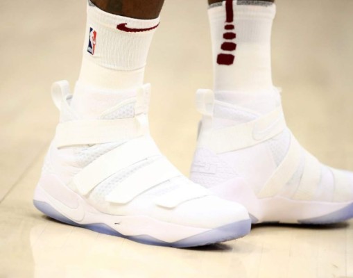 Los deportistas y su calzado más extraño que seguramente no has visto