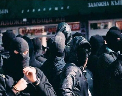 ¡Repudiable! El mundo oscuro de los hinchas búlgaros; saludos nazis y estrictas reglas de violencia
