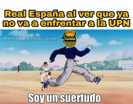 La crueles memes del mercado de fichajes en la Liga Nacional y su nuevo formato