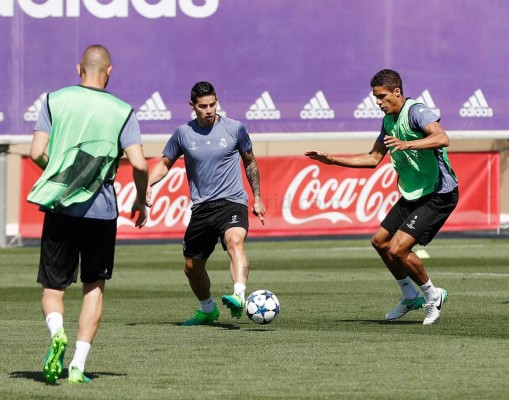 Relajados y a la moda: La última práctica de Real Madrid antes de enfrentar al Atlético