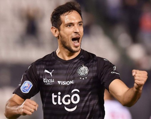 Rumores y Fichajes: Santa Tecla quiere traer a un ex Bayern Munich para jugar Concachampions