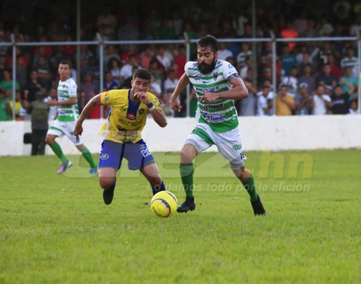 Con un ambientazo en Quimistán recibieron al Victoria de Tyson Núñez