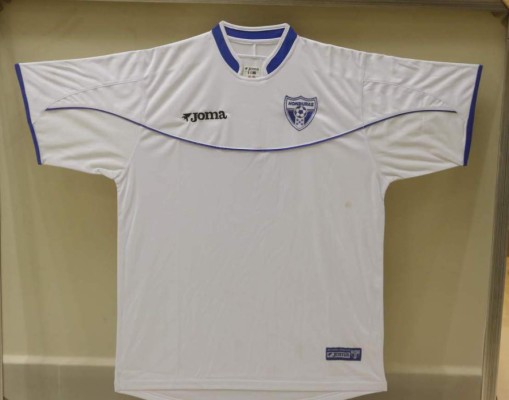 FOTOS: Desde 1970, así ha sido la evolución de la camiseta de la selección de Honduras