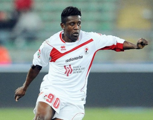 Los jugadores hondureños que militaron en el fútbol italiano