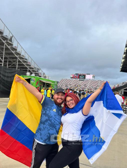 El reencuentro que se dio previo a la derrota de la ‘H’ en Florida y aficionada hondureña fue conquistada por colombiano