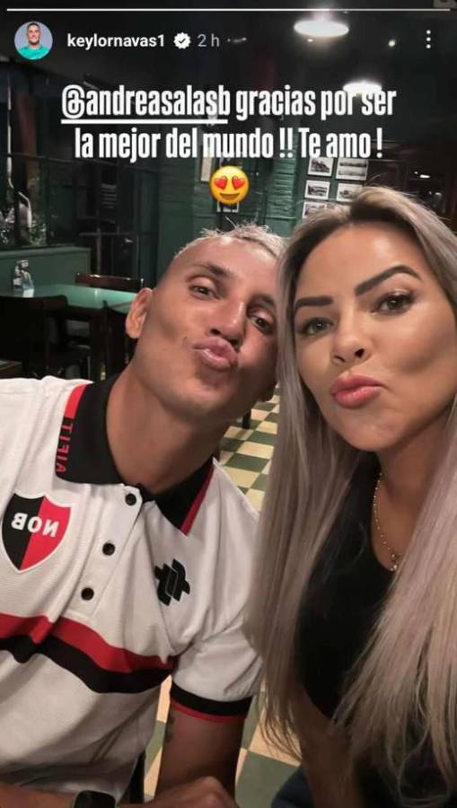 Keylor Navas se lució en su debut con Newell’s en Argentina: recibió premio y espectacular postal con la afición