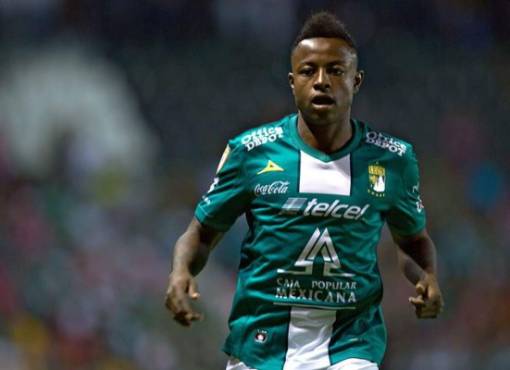 León, Guanajuato, 5 de Abril del 2014.- Eisner Iván Loboa de León durante el partido correspondiente a la Jornada 14 del torneo Clausura 2014 de la Liga Bancomer MX, entre los Esmeraldas del León y Los Gallos Blancos de Querétaro, celebrado en el Estadio León (Nou Camp). Foto: Imago7/Sergio Mejía