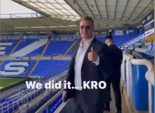 Así anunció Maxi López su compra del Birmingham City de Inglaterra.