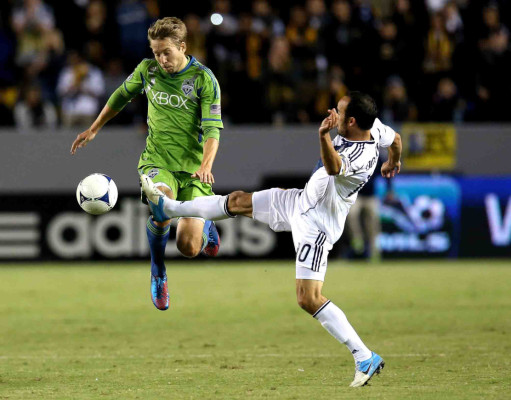 Galaxy manda goleado a casa al Seattle