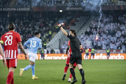 La Policía tuvo que intervenir en pelea de barristas, detenidos y expulsados en el Malmo y Unión Berlín por la Europa League