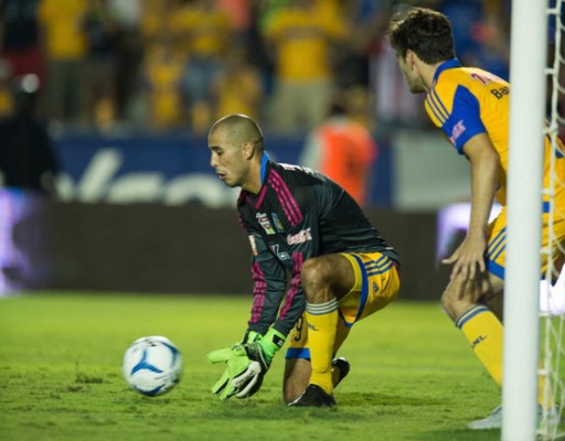 Los jugadores de campo que se vieron obligados a hacerla de portero