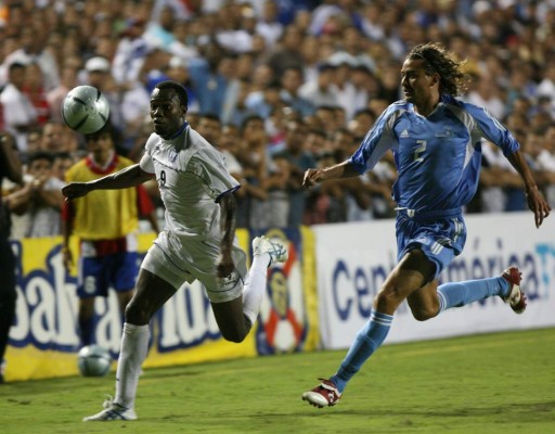 Imágenes de los mejores momentos del 'Rey David” en su época como jugador.