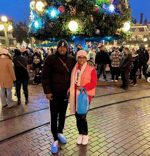 ¡Paseos, amigos y el auto que conduce! Así es la vida del hondureño Alberth Elis en Burdeos