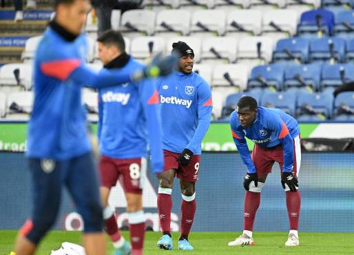 El drama que sufre Kurt Zouma, el futbolista que maltrató a un gato: silbado por su afición, sin patrocinador y la cara multa