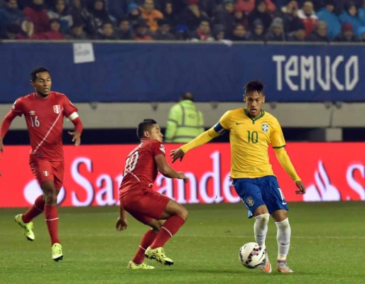 Brasil-Perú en imágenes