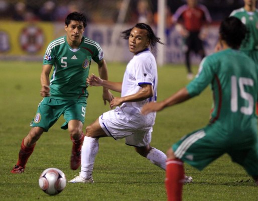 FOTOS: Emil Martínez, el hombre al que la rodilla le rompió su sueño