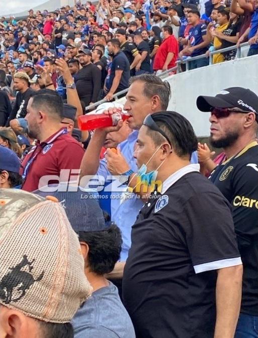 El gran gesto de Pereira con Omar Elvir, las lágrimas de Castellanos por la copa 18 de Motagua ¿y Rougier se despide?