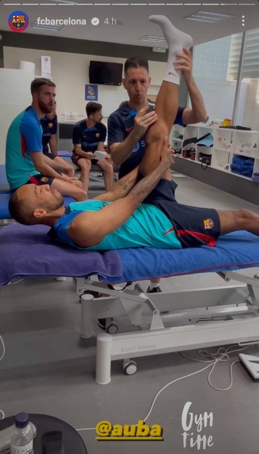 Barcelona arranca la pretemporada: los jugadores que desobedecieron a Xavi y Aubameyang sorprende con su nuevo look