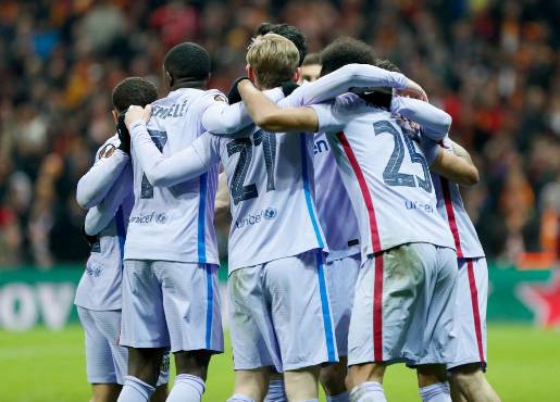 El Barcelona de Xavi ya conoce a su rival: definidos los partidos de los cuartos de final de la Europa League