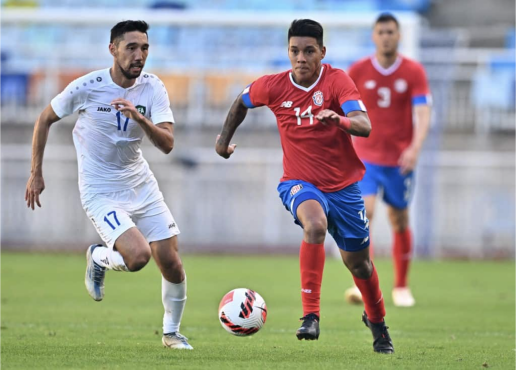 Orlando Galo, jugador del Herediano de 22 años, debutó con la selección absoluta con Luis Suárez al mando.
