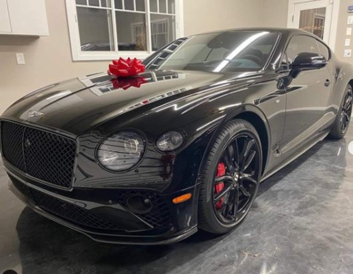 Así es la millonaria vida de Floyd Mayweather: Apuestas, jet privado, autos y sus mansiones