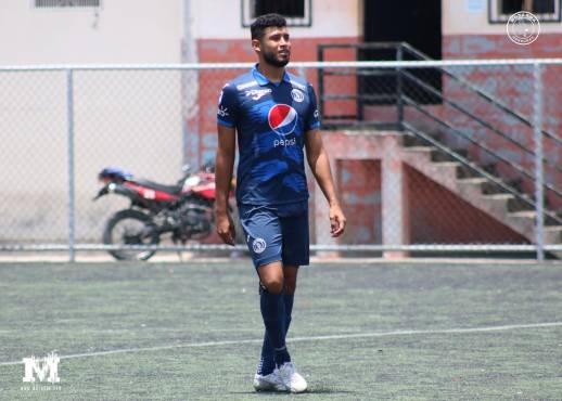 Marcelo Pereira vuelve a la actividad cinco meses después, pero en segunda categoría