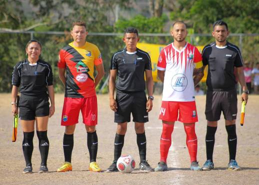 Futbolista legionario hondureño sale gravemente herido tras sufrir fuerte accidente de tránsito