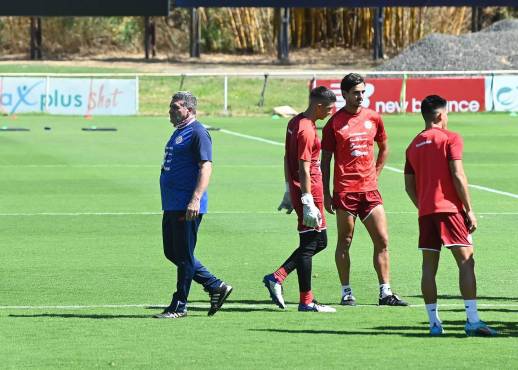 Luis Fernando Suárez elogia a Canadá y recuerda el 8-1 que le propinó con Honduras en el Olímpico de San Pedro Sula