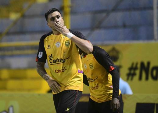 Las 10 claves que tienen al Real España del mexicano Raúl “Potro” Gutiérrez al borde del éxito en Honduras