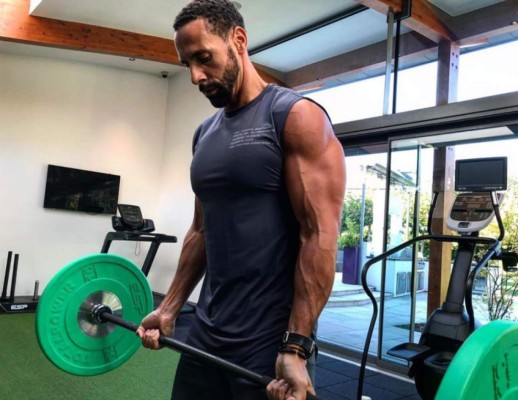 Fuertes y musculosos: Los 25 futbolistas ya retirados que se mantienen en buena forma física&nbsp;&nbsp;