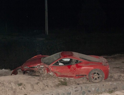 FOTOGALERÍA: El Ferrari que destrozó Arturo Vidal en Chile