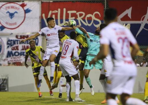 Con gol de José Pinto, Olimpia sacó pétroleo ante Génesis en Comayagua y dio un paso importante en la semifinal