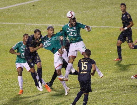 NO VISTE EN TV: Caras tristes en Marathón; festejo chapín en el Olímpico y pleito con Costly