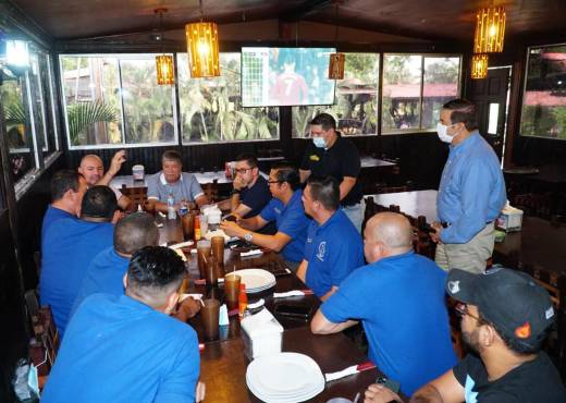 El ‘Bolillo’ Gómez busca acercarse más a los técnicos hondureños, algo que no hizo Fabián Coito.