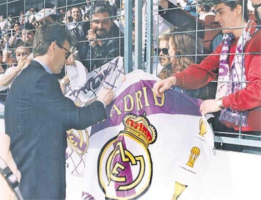 Las 10 mejores fotos de la carrera de Benito Floro, el DT rival de Honduras