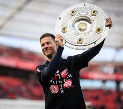 Florentino Pérez eligió al sucesor de Ancelotti: ¡un discípulo de Pep Guardiola para el Real Madrid!