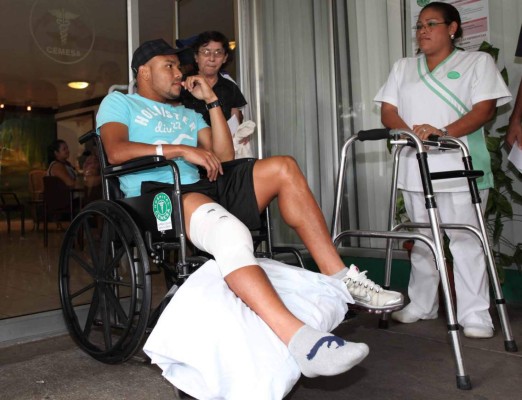 FOTOS: Emil Martínez, el hombre al que la rodilla le rompió su sueño