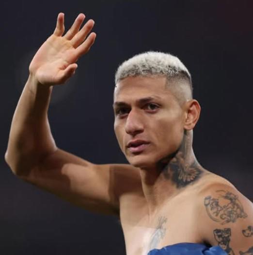 Ancelotti lo deja fuera del Mundial: el DT prescinde de una estrella de la selección brasileña