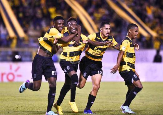 ¡Real España se sacude la paternidad, derrota a Marathón con autoridad y vuelve a reinar en San Pedro Sula!