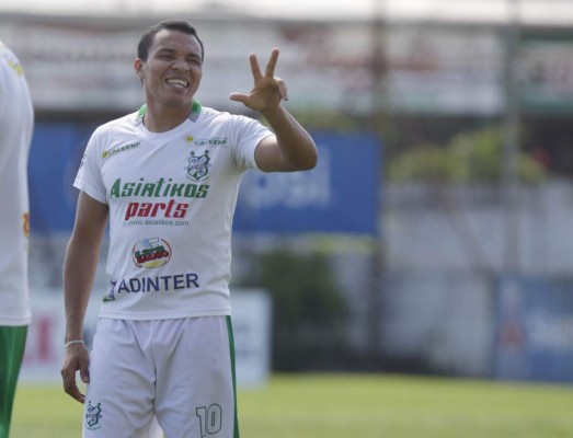 Jugadores hondureños que están al borde del retiro