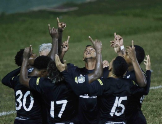 MERCADO: Olimpia busca fichar lateral, Motagua anuncia su quinta baja y legionario está de regreso