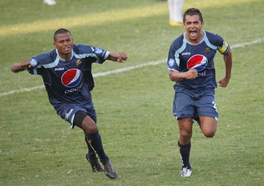 Aly Christofer Arriola Flores, uno de los amigos de la infancia de José Mario Pinto.