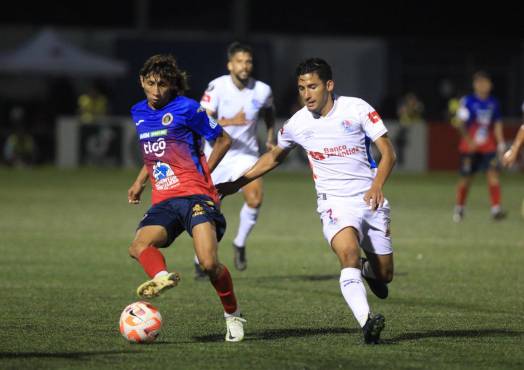 Doblete de Benguché y triunfo ante FAS del Olimpia, que sigue soñando con la clasificación en Copa Centroamericana