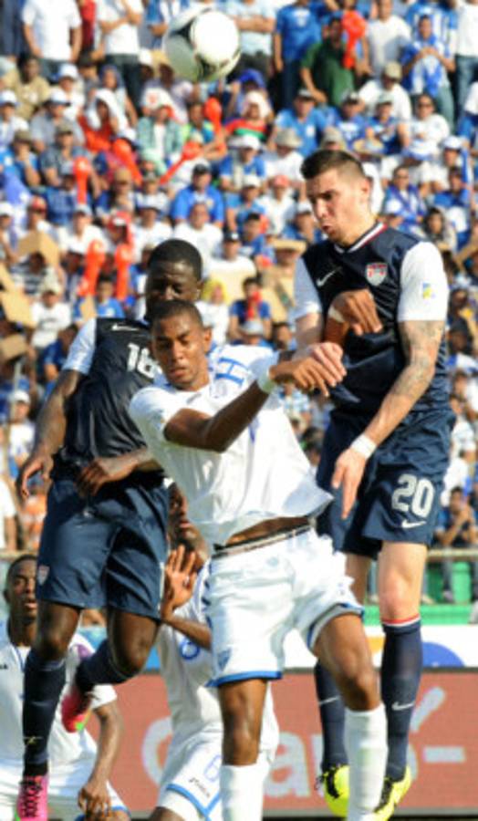 Selección de Honduras ganó a Estados Unidos 2-1