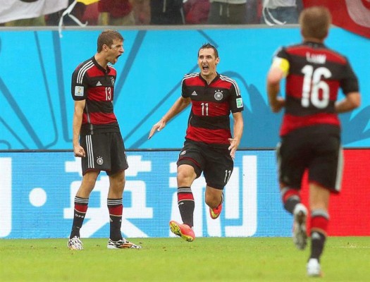 Alemania vence 1-0 a Estados Unidos y ambos clasifican.