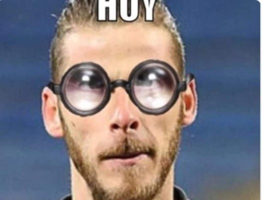 Destrozan a De Gea en los memes tras perder la final ante Villarreal; Messi y Zidane tampoco se salvaron