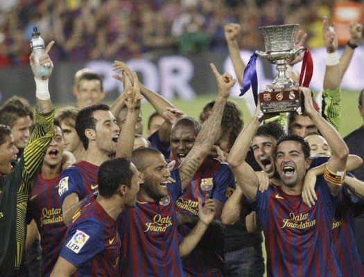 Las mejores 15 fotos inolvidables de Xavi Hernández en el Barcelona